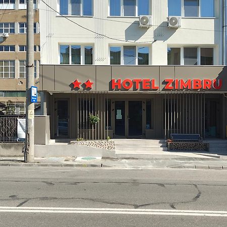 Hotel Zimbru クルージュ＝ナポカ エクステリア 写真